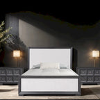 Lit capitonné en tissu et bois massif, style classique moderne