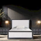 Lit capitonné en tissu et bois massif, style classique moderne