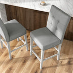 Chaises de comptoir capitonnées modernes grises Tia (lot de 2)